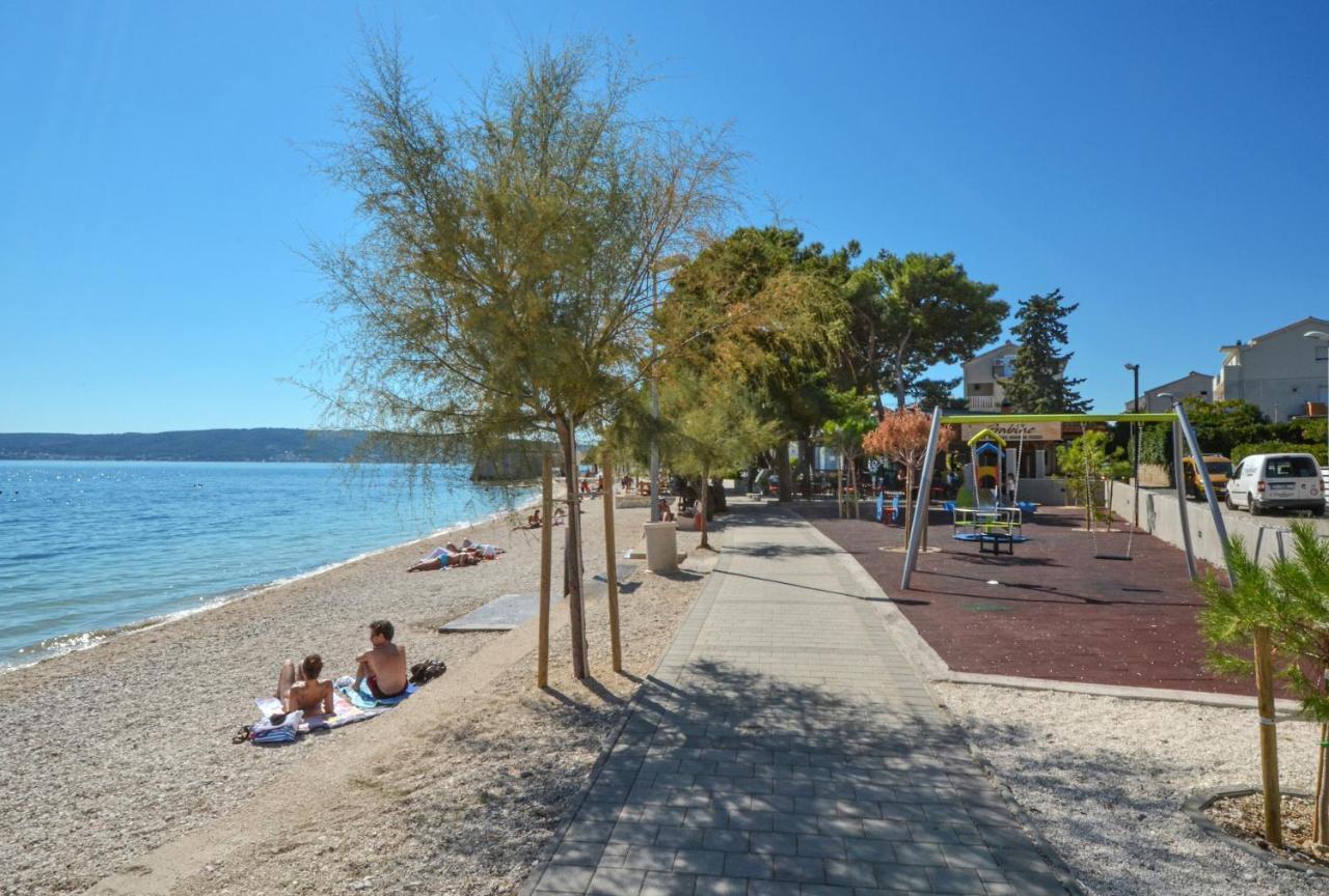 Rooftop New Castel 2023 Kastela Bagian luar foto