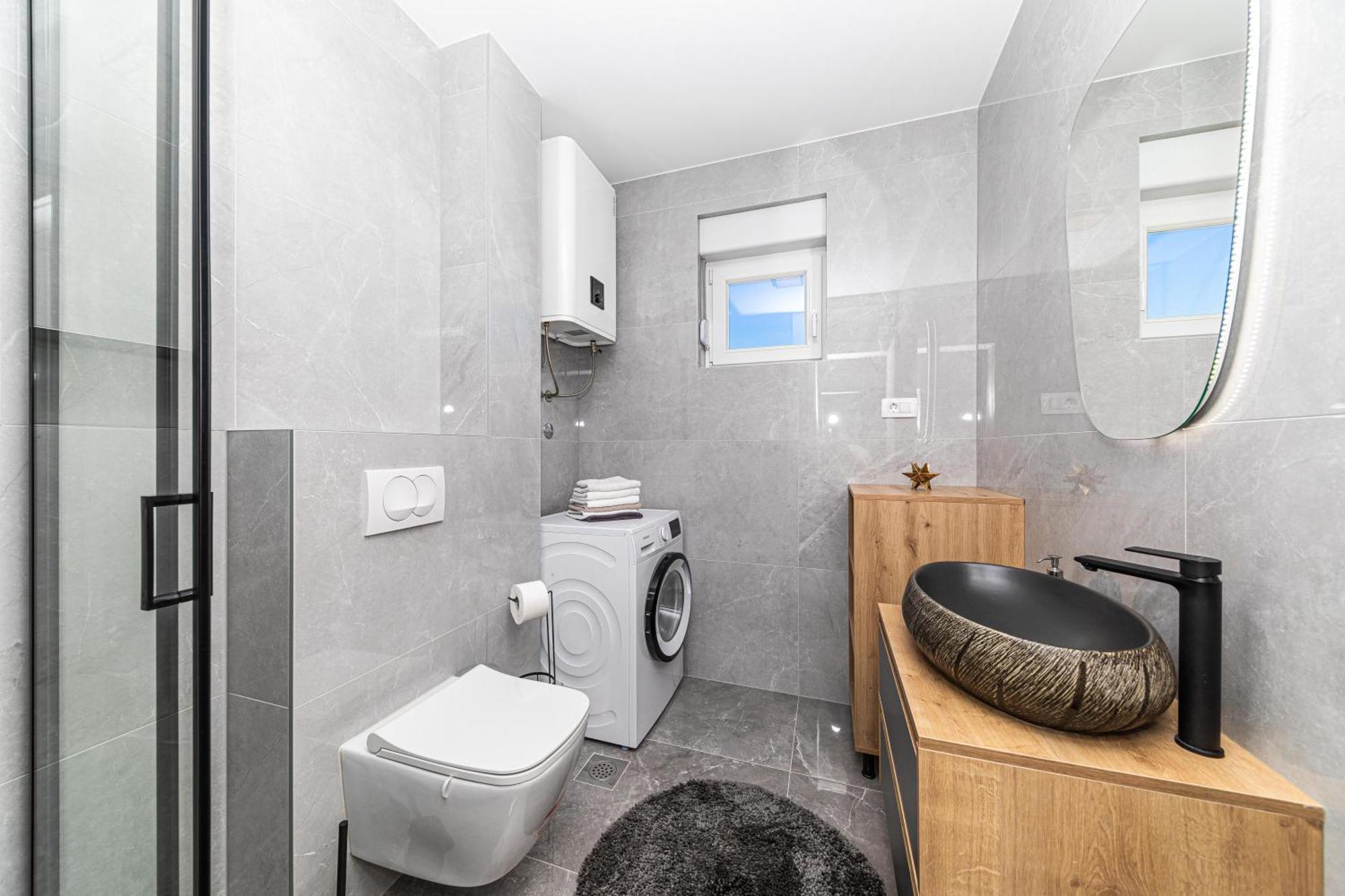 Rooftop New Castel 2023 Kastela Bagian luar foto