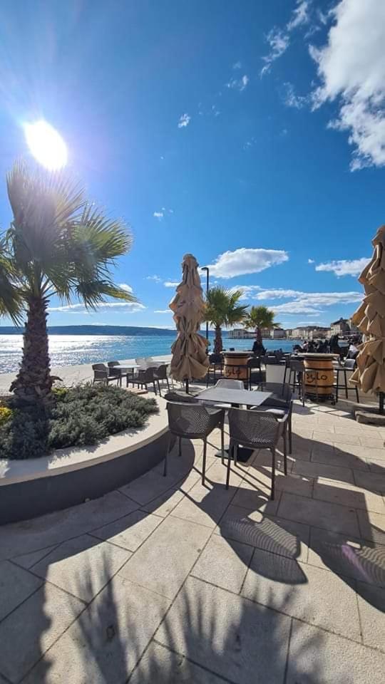 Rooftop New Castel 2023 Kastela Bagian luar foto